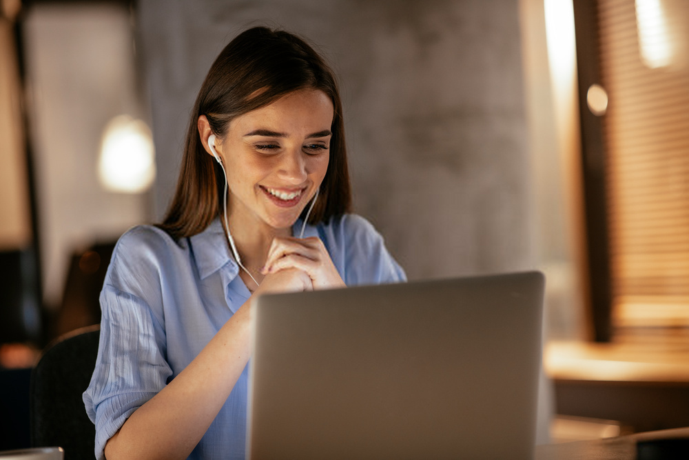 Festas de encerramento online: Dicas para proporcionar o melhor ambiente virtual para seus funcionários!